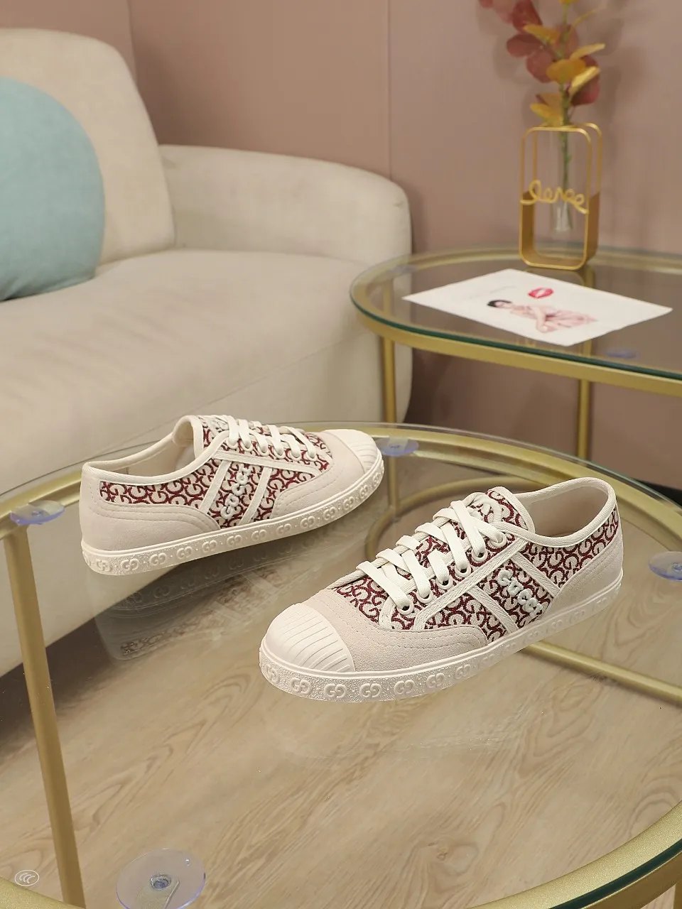 👟👟Ex-factory price 420👟👟 GUCCI~24 The latest double G embroidered low-cut lace-up fashion sneakers, originally developed, the fabric is exclusive double G fabric, the upper is perfectly matched with special craftsmanship, the lining is sheepskin, rubber outsole, size 35 to 40